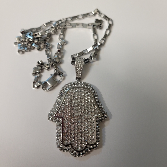 2 HAMSA WITH CHAIN FOR MEN - Picture 2 of 2